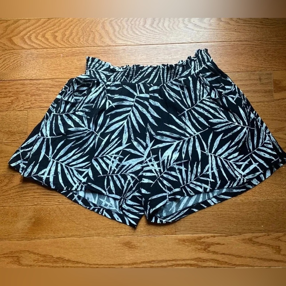 For Days Black and White Palm Shorts size small